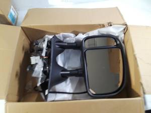 lot 158 image: L.H. Truck Door Mirror