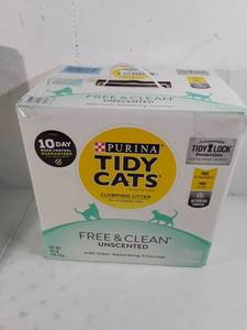 lot 161 image: Purina Tidy Cats Clumping Cat Litter, Free & Clean Unscented Multi Cat Litter - 40 lb. Box