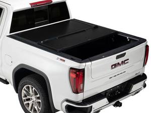 lot 122 image: Gator EFX Hard Fold Tonneau Cover