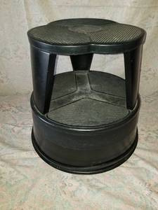 lot 6434 image: KickStep by Cramer Step Stool with Wheels
