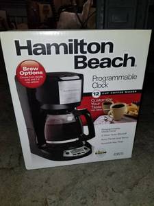 lot 7825 image: Hamilton Beach Programmable Clock. 12 Cup Coffee Maker.
