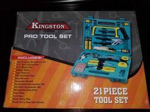 lot 7828 image: Kingston Pro Tool Set. 21 Pieces