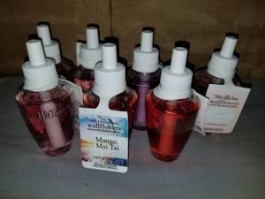 lot 7883 image: Lot of 7 Home Fragrance Refills