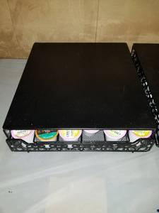 lot 7936 image: Black Metal Keurig Tray with KUERIG cups