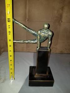 lot 7946 image: Acrobatic Statue