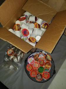 lot 7953 image: Lot Of Keurigs Coffee and Tea Pods