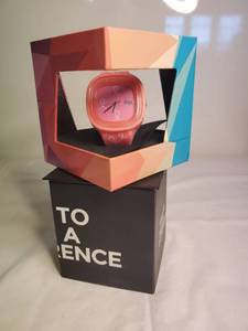 lot 4044 image: Breast Cancer Awareness Flex Watch