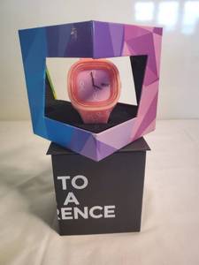 lot 4056 image: Breast Cancer Awareness Flex Watch