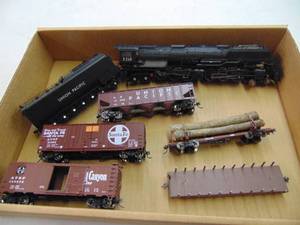 lot 3070 image: Union Pacific Engine, Coal Car, and more