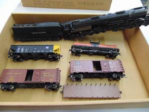lot 3071 image: Union Pacific Engine, Coal Car, and more