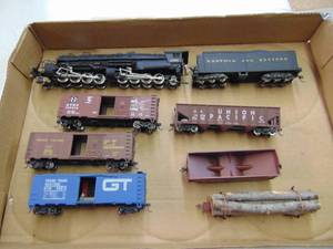 lot 3080 image: Norfolk and Western Engine, Coal Car, and more