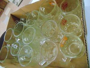 lot 3144 image: Root Beer Mugs, 4 A & W