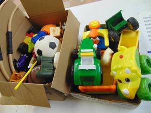 lot 3150 image: 2 Boxes of Childrens Toys