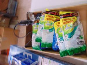 lot 3211 image: 5 Packs of Razors and More