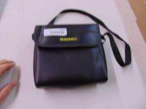 lot 3214 image: Bushnell Binoculars