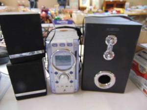 lot 3218 image: Stereo with Surround Speakers