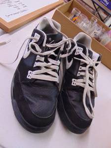 lot 3219 image: Nike Airflight Sneakers - Used 10.5 Mens