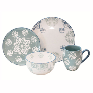 lot 1869 image: Baum Painterly 16 Piece Dinnerware Set