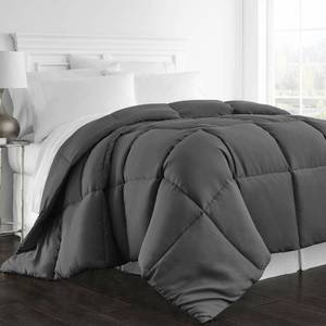 lot 1875 image: Beckham Hotel Collection 1300 Series - All Season - Luxury Goose Down Alternative Comforter - Hypoallergenic - QueenFull - Gray