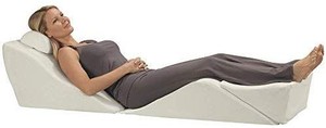 lot 1781 image: Contour BackMax Foam Bed Wedge Pillow Support System (28 Inch)