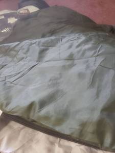 lot 1807 image: Ohuhu Sleeping Bag for Adults
