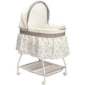 lot 4933 image: Delta Children Products Sweet Beginnings Bassinet, Falling Leaves