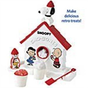 lot 1683 image: Snoopy Sno Cone Maker, real-food appliances