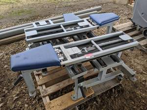lot 932 image: (4) Adjustable Bench Press Benches