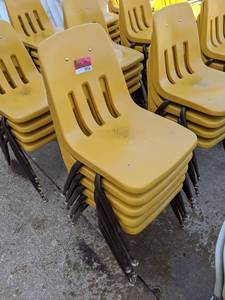 lot 956 image: (20) Yellow Stackable Virco Martest Chairs