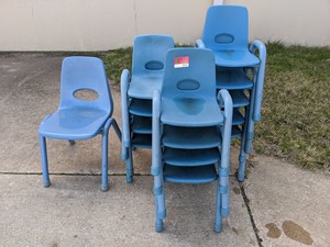 lot 959 image: (14) Matching Blue Kids Chairs
