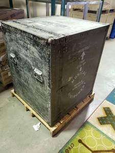 lot 2006 image: Metal instrument crate