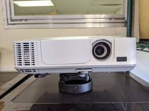 lot 2153 image: NEC HDMI Projector NP-M300X Lamp Type NO15LP