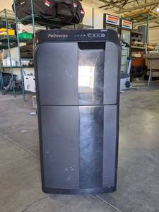 lot 2207 image: Fellows 500c Auto Feed Shredder