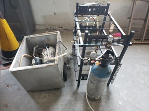 lot 7030 image: Ice well with cold plate, carbonator, rack, co2 tank