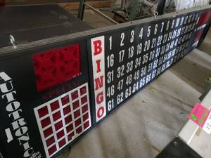 lot 7038 image: Bingo King display board