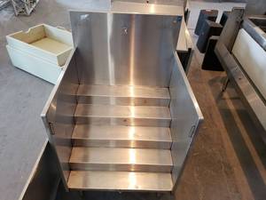 lot 7043 image: Stainless liquor bottle holder