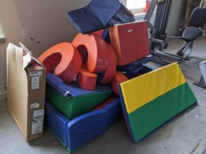 lot 7064 image: Foam Kids Play Area System