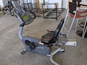 lot 7073 image: Precor C842I Stationary Bike