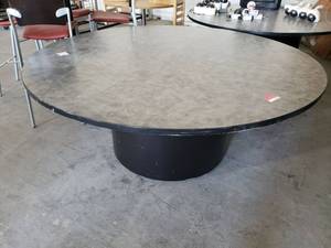 lot 7096 image: Round work table