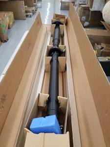 lot 4617 image: Rear Drive Shaft- Unknown Vehicle