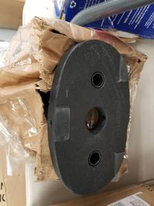 lot 4632 image: (4) Weight Machine Weights
