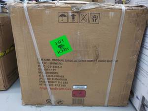 lot 4738 image: Sunny Health & Fitness Obsidian Surge Water Rowing Machine SF-RW5713