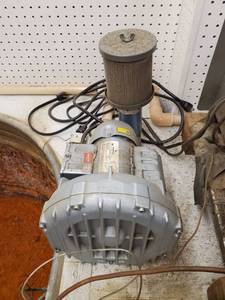 lot 122 image: Emerson sweetwater bait tank aerator model s-21