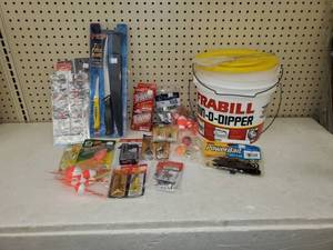 lot 157 image: Frabil minow bucket plus MANY EXTRAS