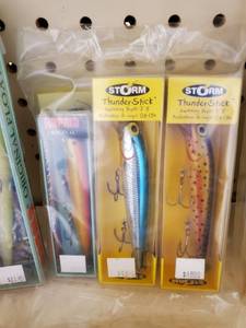 lot 178 image: Storm Thunder Sticks - Rapalas - Mann -Swivels Over 30 Lures