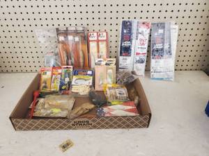 lot 201 image: Variety Pack Tackle box filler Bomber Deep Divers - Spoons -  Soft baits - & Much more