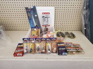 lot 207 image: 5 qt cooler variety pack