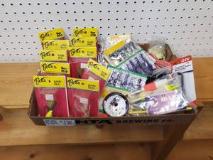 lot 289 image: Variety pack Flies - Line - Crappie Jigs and more