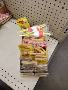 lot 332 image: Do it yourself components