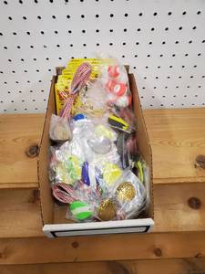 lot 366 image: Do it yourself components Big Lot